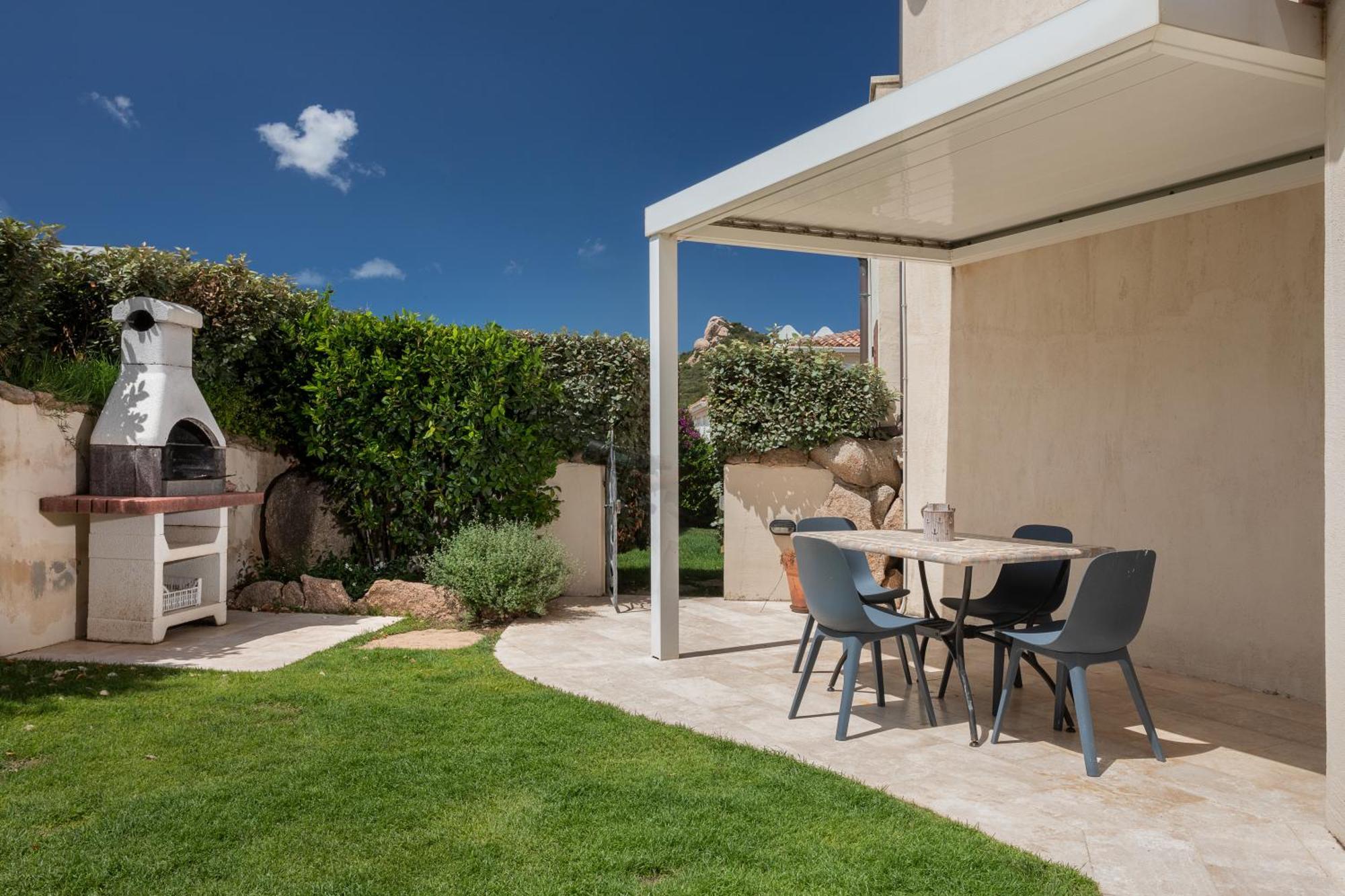 Le Maree Apartments Cannigione Exterior photo