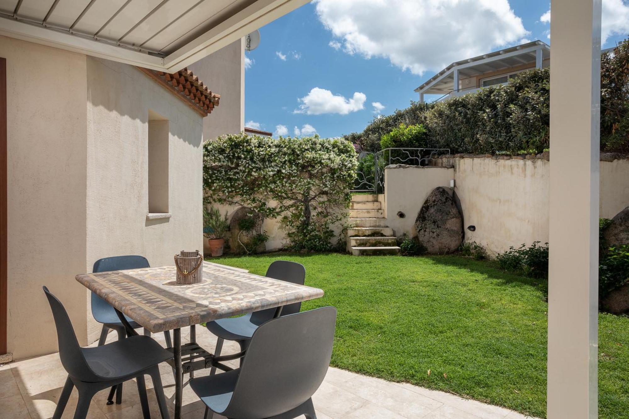 Le Maree Apartments Cannigione Exterior photo